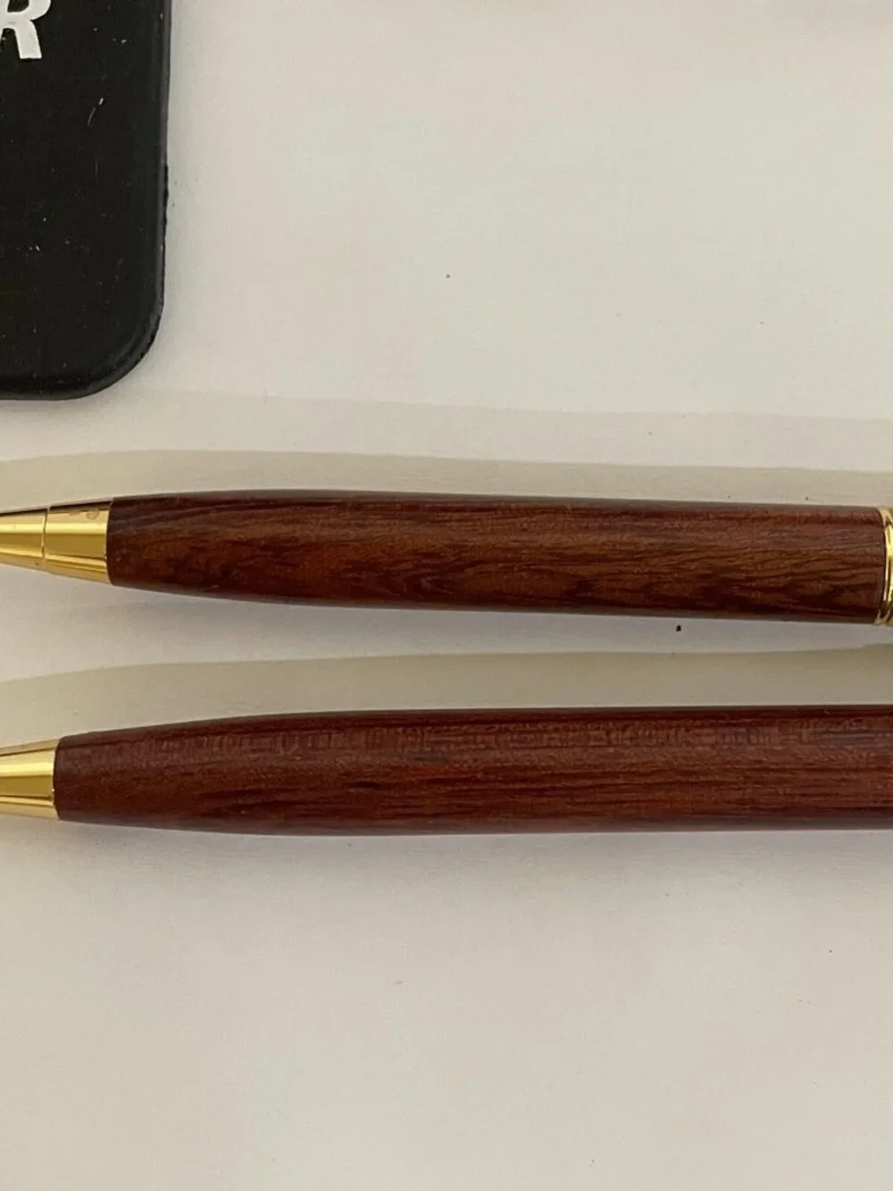 Pen & Pencil Gift Set Rosewood Lear Corp 1998 & Lear Corp Stress Stars Needs Ink